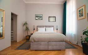 Stross Apartments